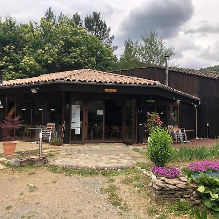 Le Sentier Des Arches Hotell Beaumont  Exteriör bild